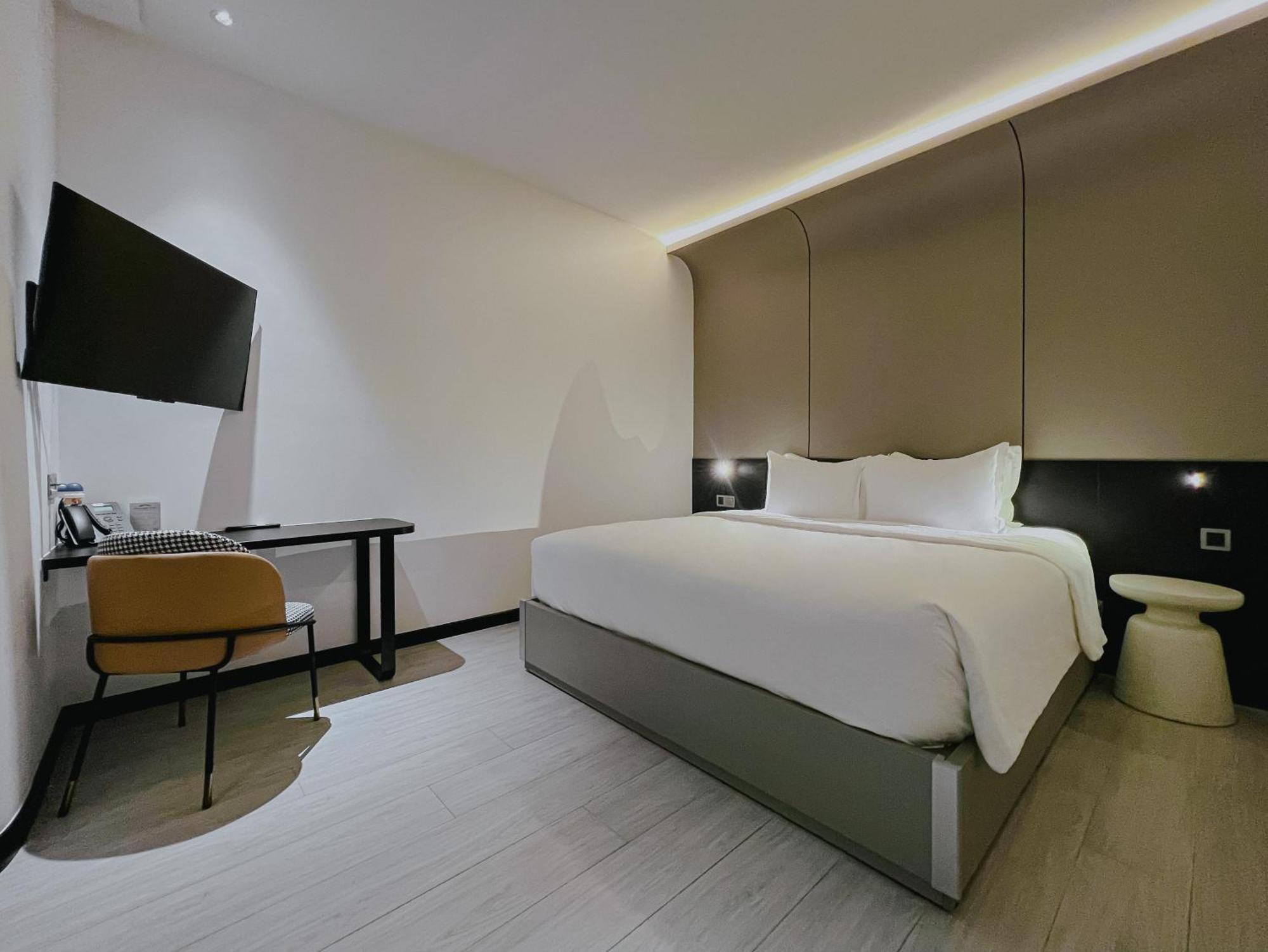 The Concept Hotel Hcmc- District 1 Ho-Chi-Minh-Stadt Zimmer foto